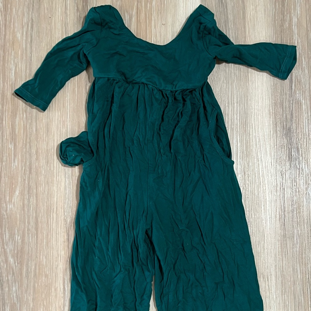 Remie girl capri romper with pockets